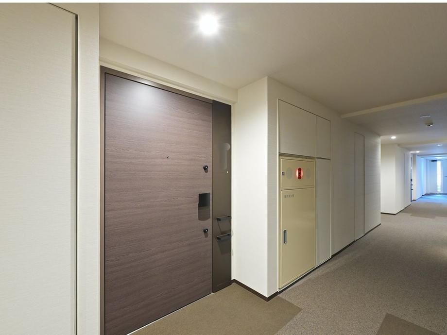 2LDK Apartment for Sale in Nishi-ku, Yokohama - 55.55m2 - Thumbnail 4