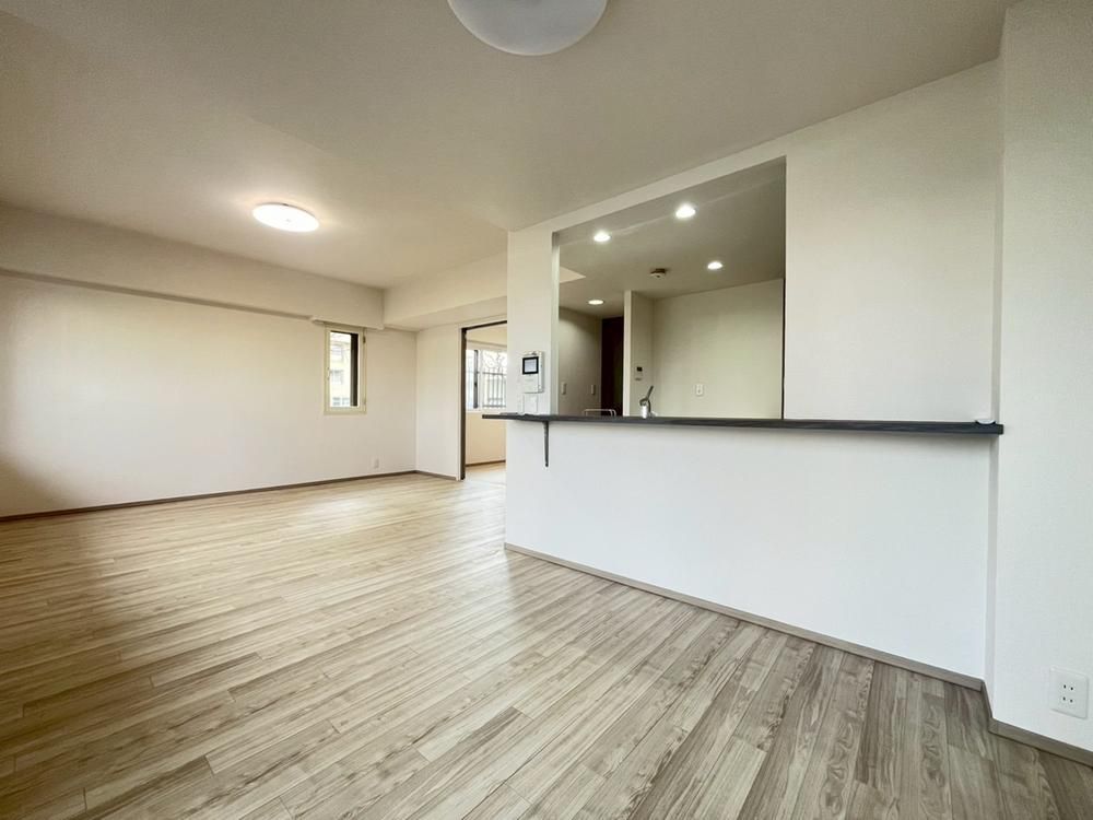 Renovated 3LDK Apartment in Sapporo Chuo-ku 82.59m2 - Thumbnail 2
