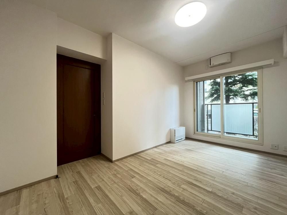 Renovated 3LDK Apartment in Sapporo Chuo-ku 82.59m2 - Thumbnail 3