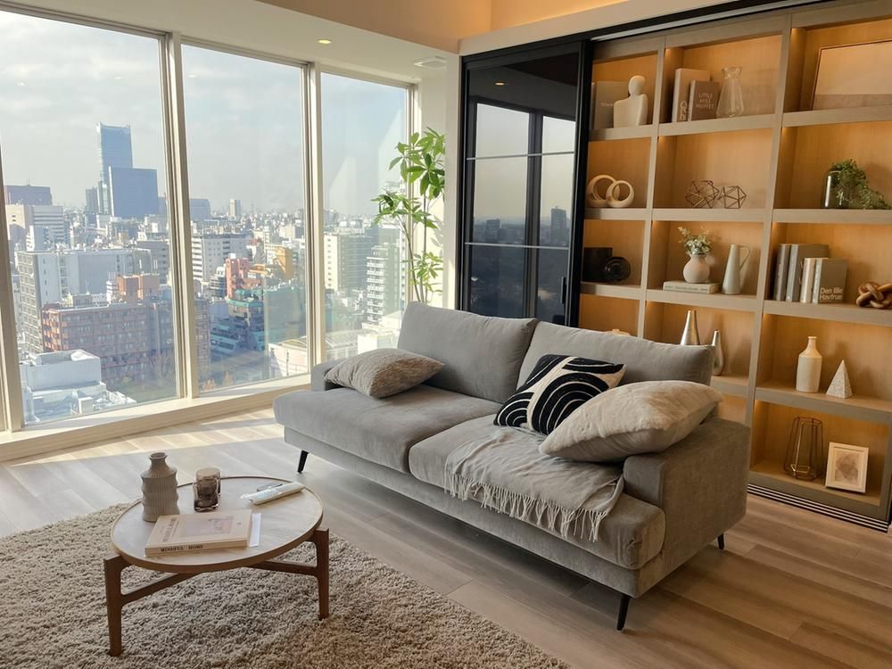 2LDK Apartment for Sale in Shinjuku, Tokyo - 72.92m2 - Thumbnail 4