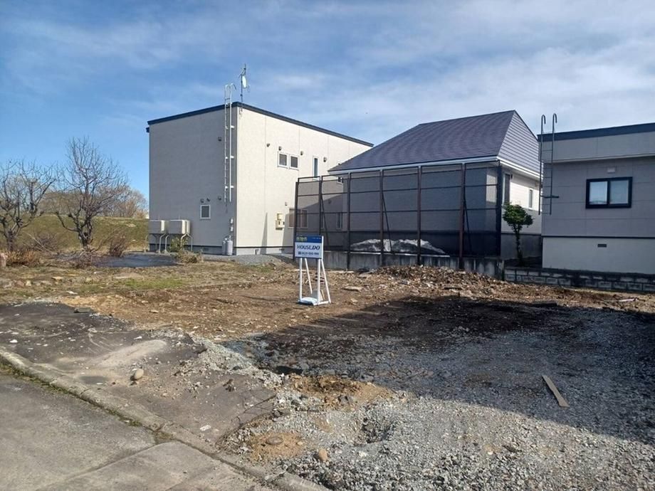 Land for Sale in Asahikawa, Hokkaido - 197m2 Plot - Thumbnail 2