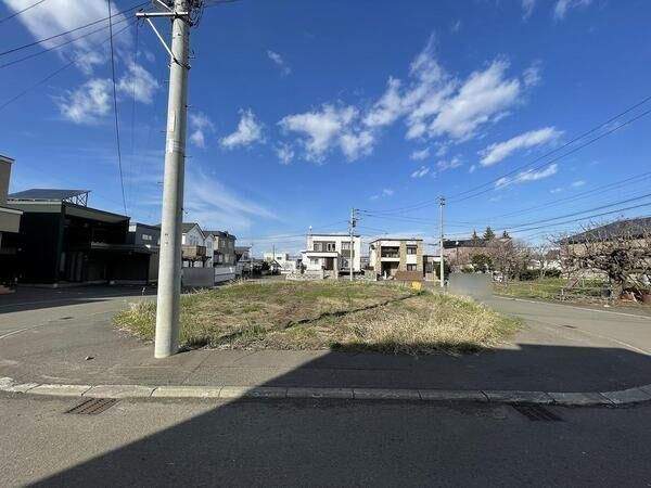 Land for Sale in Nishi Ward, Sapporo - 181.61m2 - Thumbnail 3