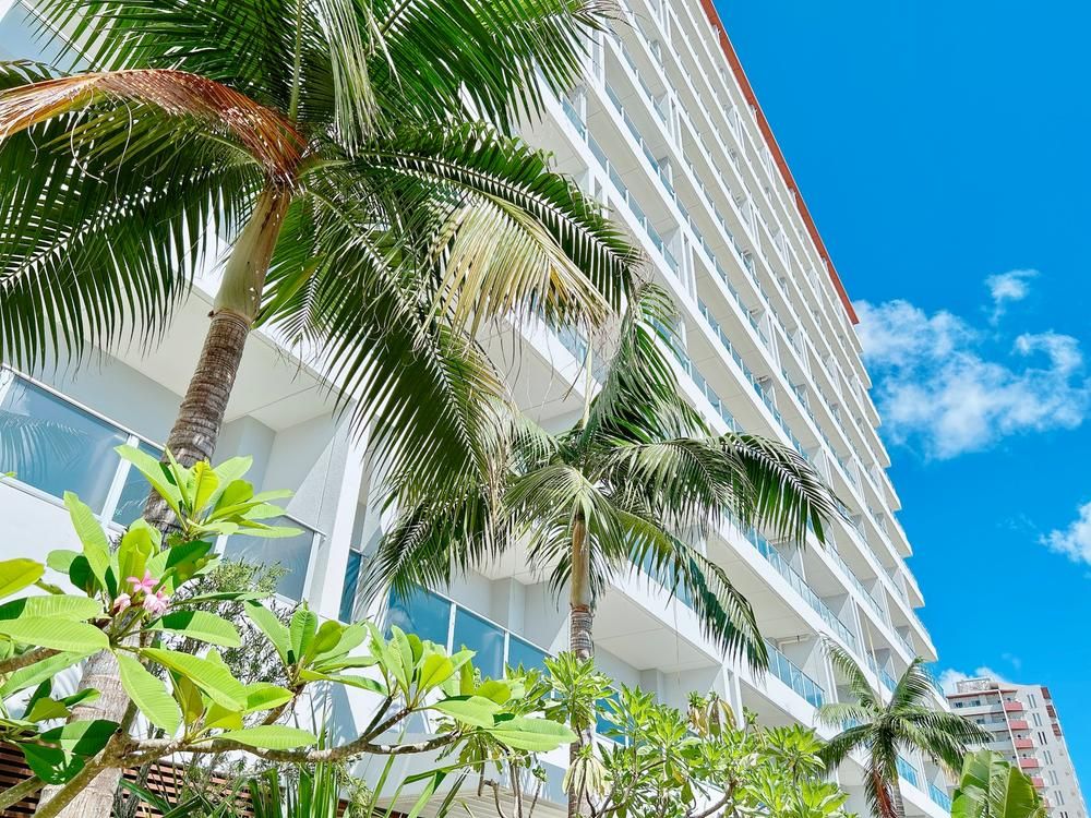 Ocean View 2LDK Apartment for Sale in Toyosaki, Tomigusuku - Thumbnail 2