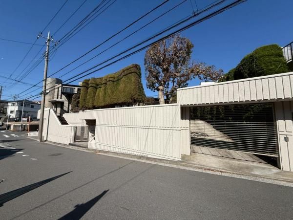 4LDK+S House for Sale in Konandai, Yokohama - 482m² Land - Thumbnail 3
