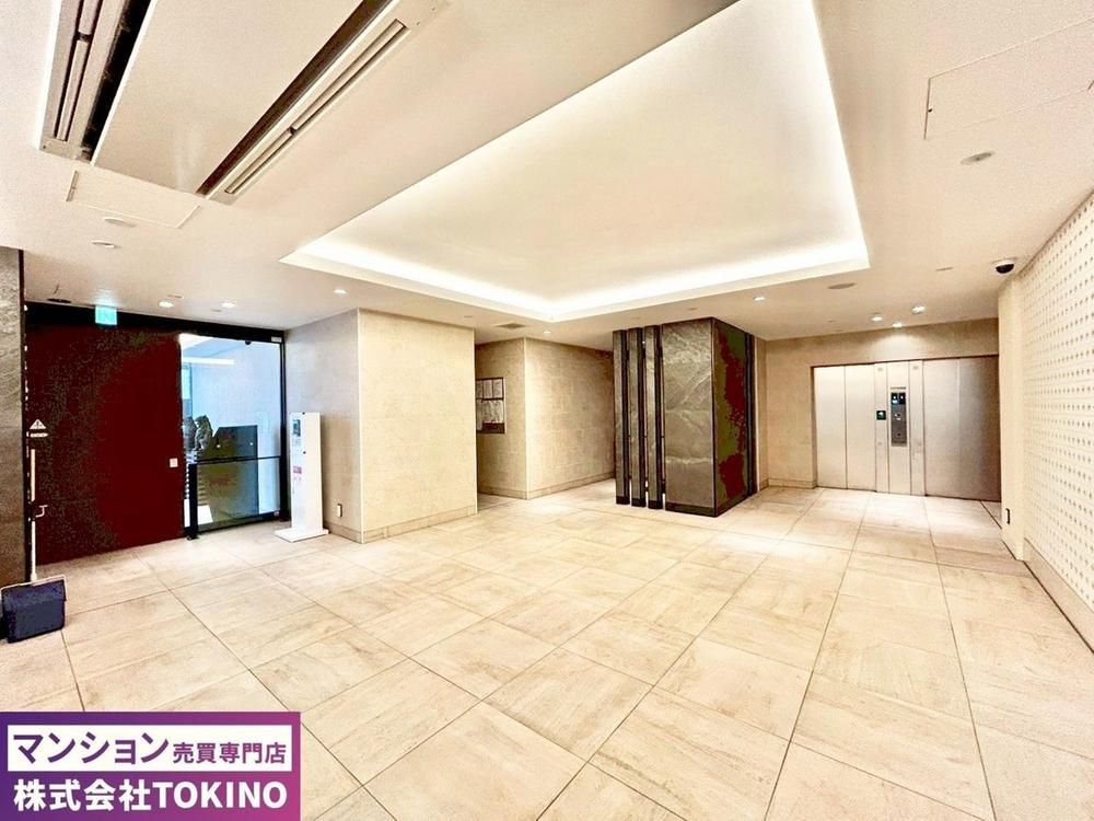 Renovated 3LDK Ocean View Apartment in Naha, Okinawa - Thumbnail 2