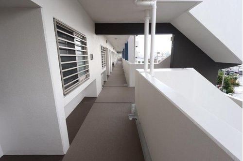 3LDK Apartment for Sale in Ginowan, Okinawa - 77m2 - Thumbnail 2