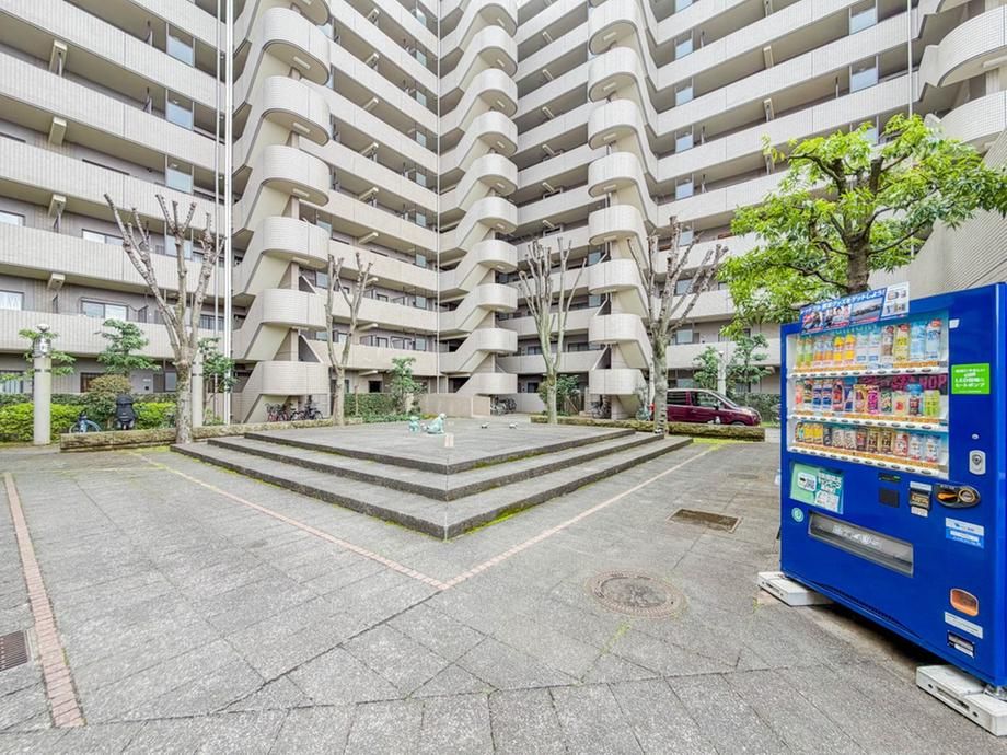 Renovated 3LDK Apartment Near Kamonomiya Station in Saitama - Thumbnail 3