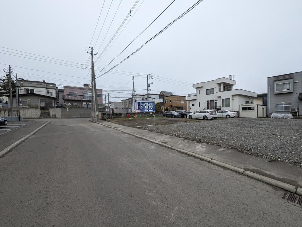 499 sqm Land for Sale in Nishi Ward, Sapporo - Thumbnail 2