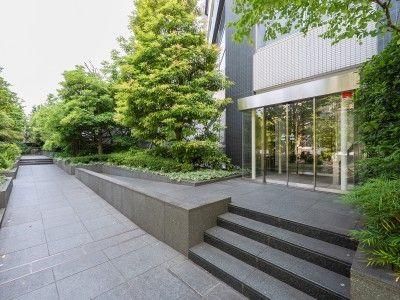 3LDK Apartment for Sale in Shinjuku, Tokyo - 86.73 sqm - Thumbnail 2