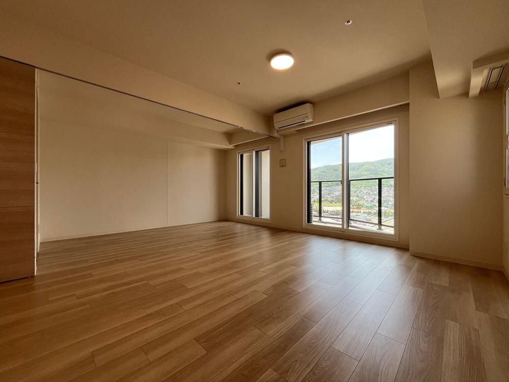 2LDK Apartment for Sale in Sapporo Nishi-ku, 65m2 - Thumbnail 4