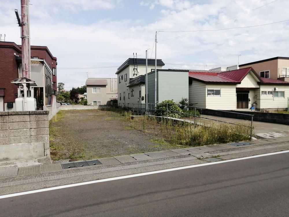 100-Tsubo Land for Sale in Hirosaki, Aomori - No Building Conditions - Thumbnail 3