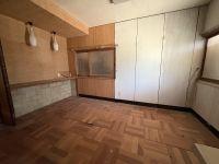 1926 Wooden Home in Minamiawaji with Garden and Carport — Image 2, Minamiawaji, Hyogo