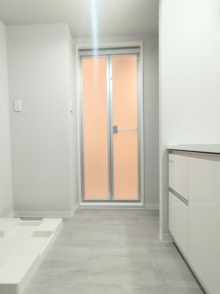 4LDK Apartment for Sale in Kita Ward, Sapporo - 90.85m2 - Thumbnail 2