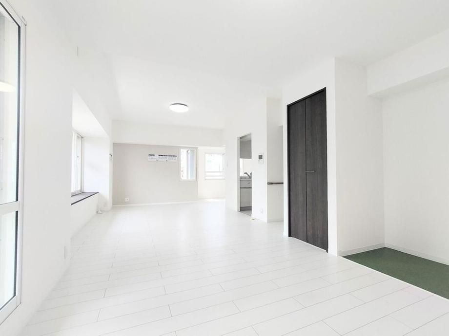 4LDK Apartment for Sale in Kita Ward, Sapporo - 90.85m2 - Thumbnail 4