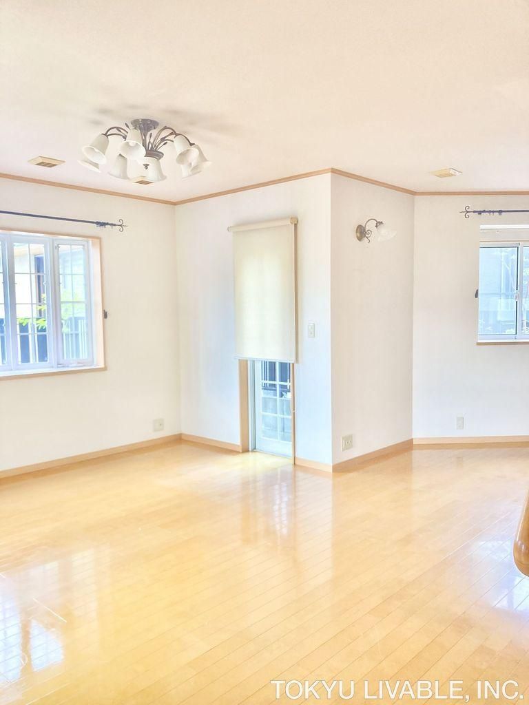 4LDK Detached House in Quiet Kugenuma Sakuragooka, Fujisawa - Thumbnail 4