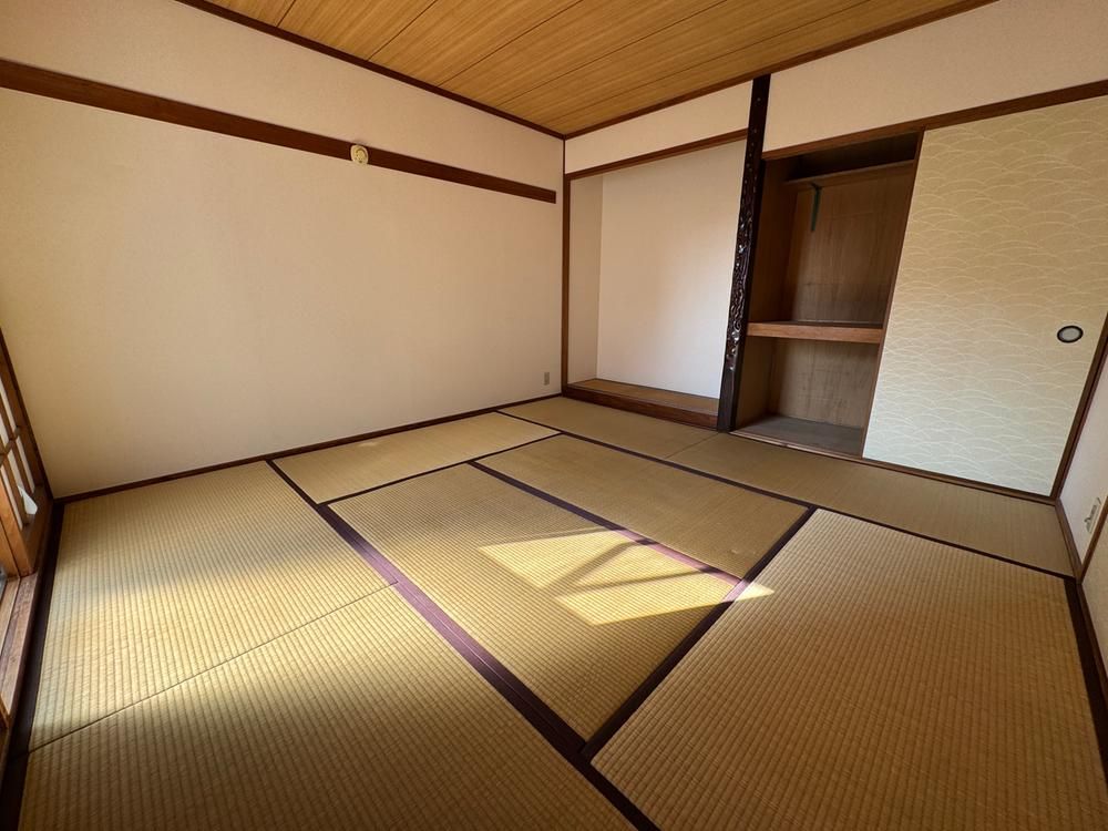 3LDK Apartment for Sale in Hirakata, Osaka - 73.89m2 - Thumbnail 3