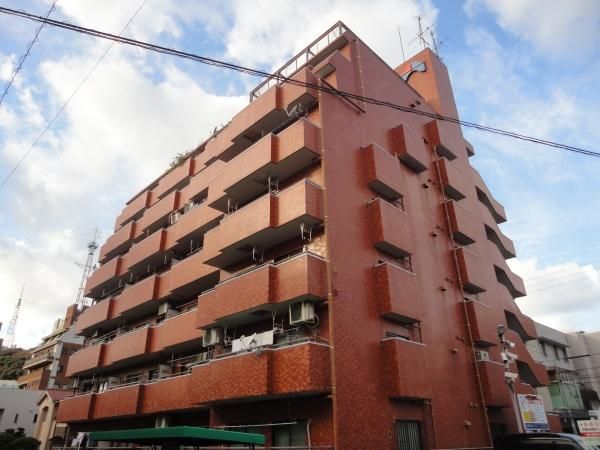 2LDK Apartment for Sale in Matsuyama, Ehime - Thumbnail 3