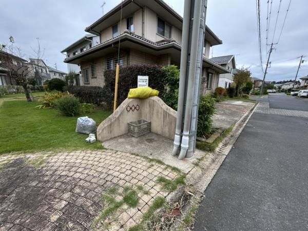 4LDK House for Sale in Ibaraki-machi, Ibaraki - 131.66m2 - Thumbnail 4