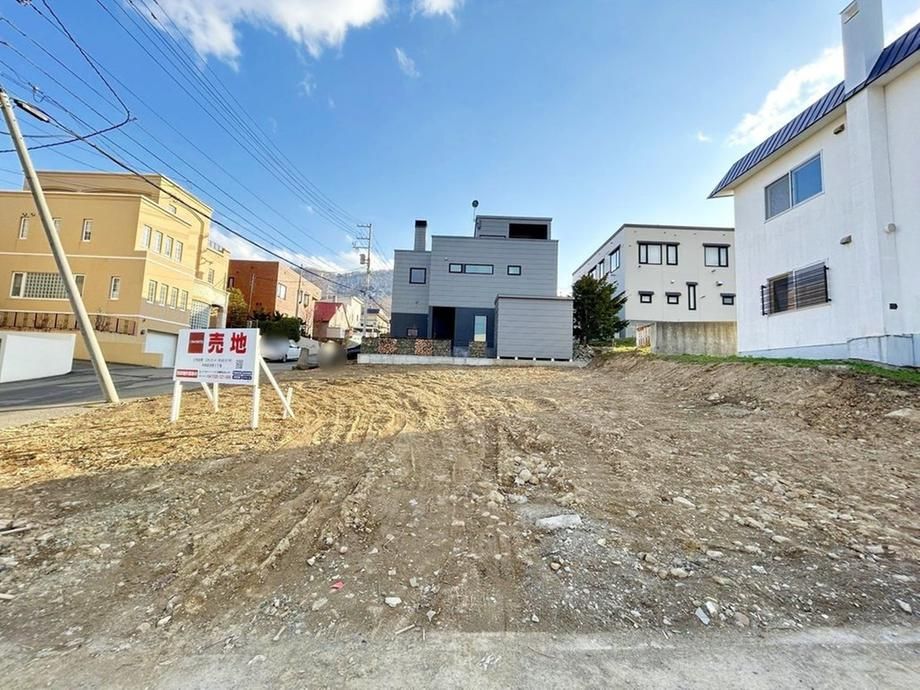 Land for Sale in Fushimi, Chuo Ward, Sapporo - 229.35 sqm Corner Lot - Thumbnail 4