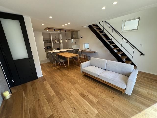 3LDK+2S Detached House for Sale in Kochi City, Near Tosa-Ichinomiya Station - Thumbnail 3