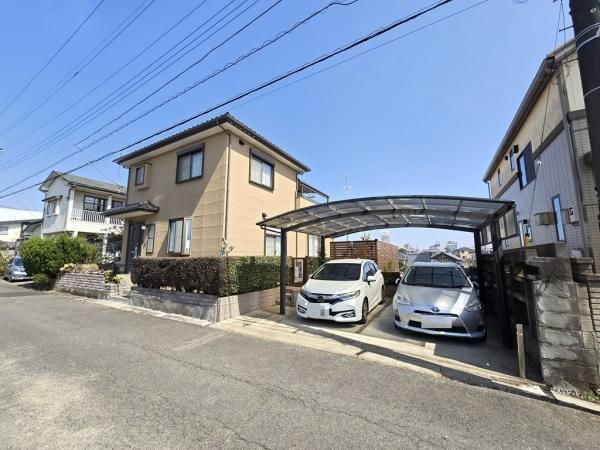 4LDK+2S House for Sale in Ushiku, Ibaraki - 125m2 - Thumbnail 2