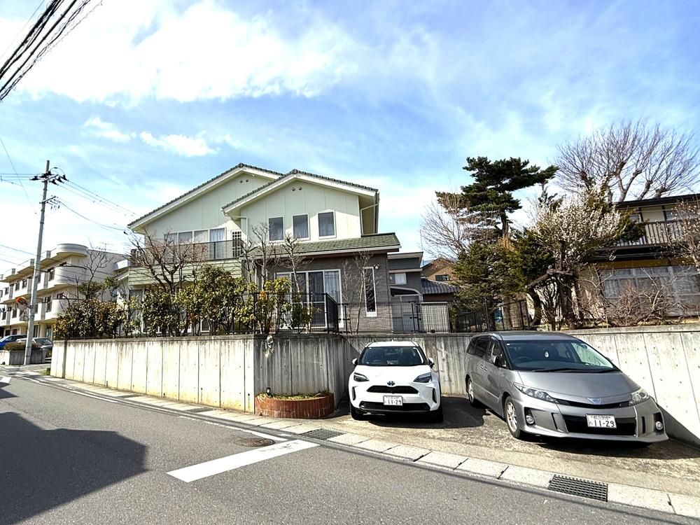 5LDK House with Large Garden in Koriyama, Fukushima - Thumbnail 2