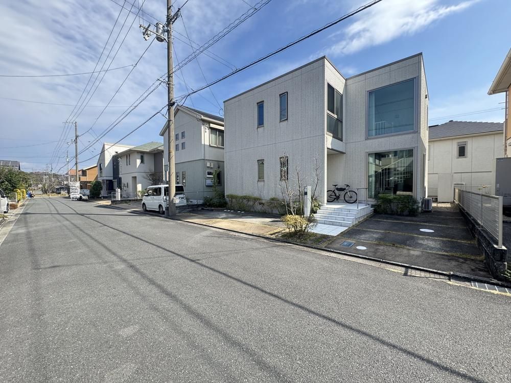 3LDK Used House in Kochi City - Sekisui Home with Courtyard - Thumbnail 2
