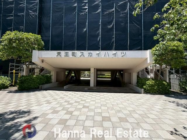 Renovated 3DK Apartment Near Tennocho Station, Yokohama - Thumbnail 2