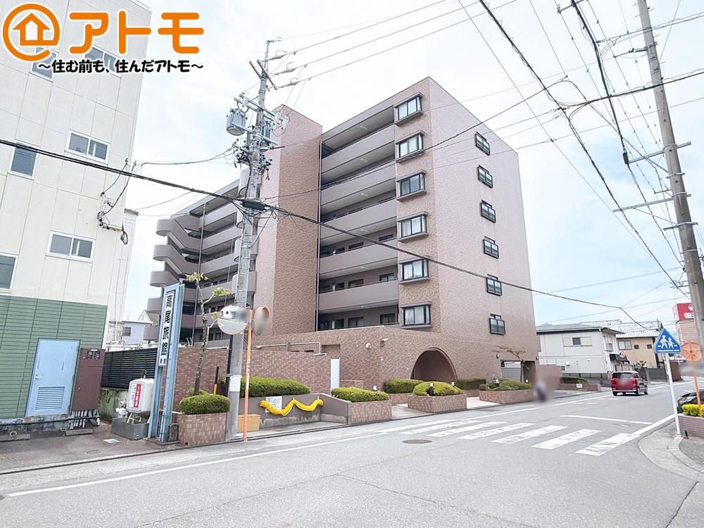 3LDK Apartment for Sale in Shizuoka City, Suruga Ward - Thumbnail 2