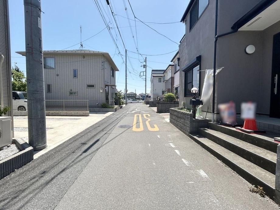 Renovated 3LDK House in Saitama City with South-Facing Rooms - Thumbnail 4