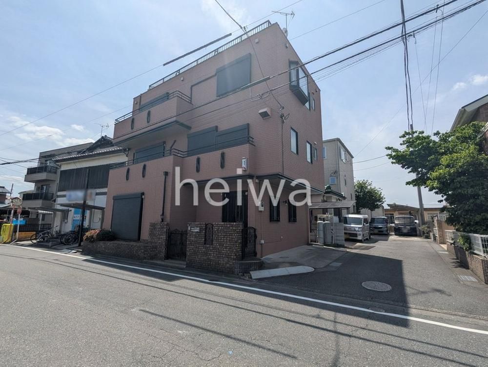 4LDK House for Sale in Toda, Saitama - 183.8m2 with Rooftop Terrace - Thumbnail 2