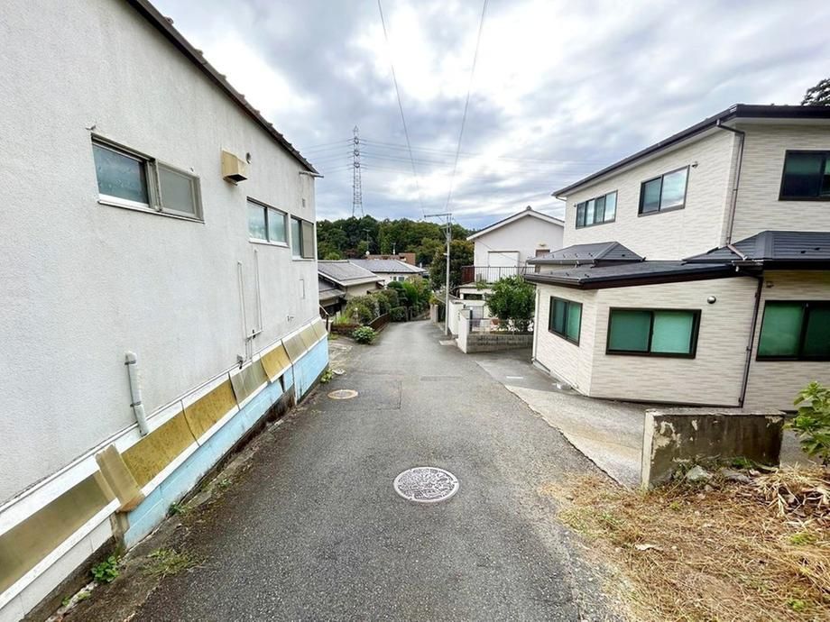 2210 sqm Land Plot for Sale in Hachioji, Tokyo - Thumbnail 2