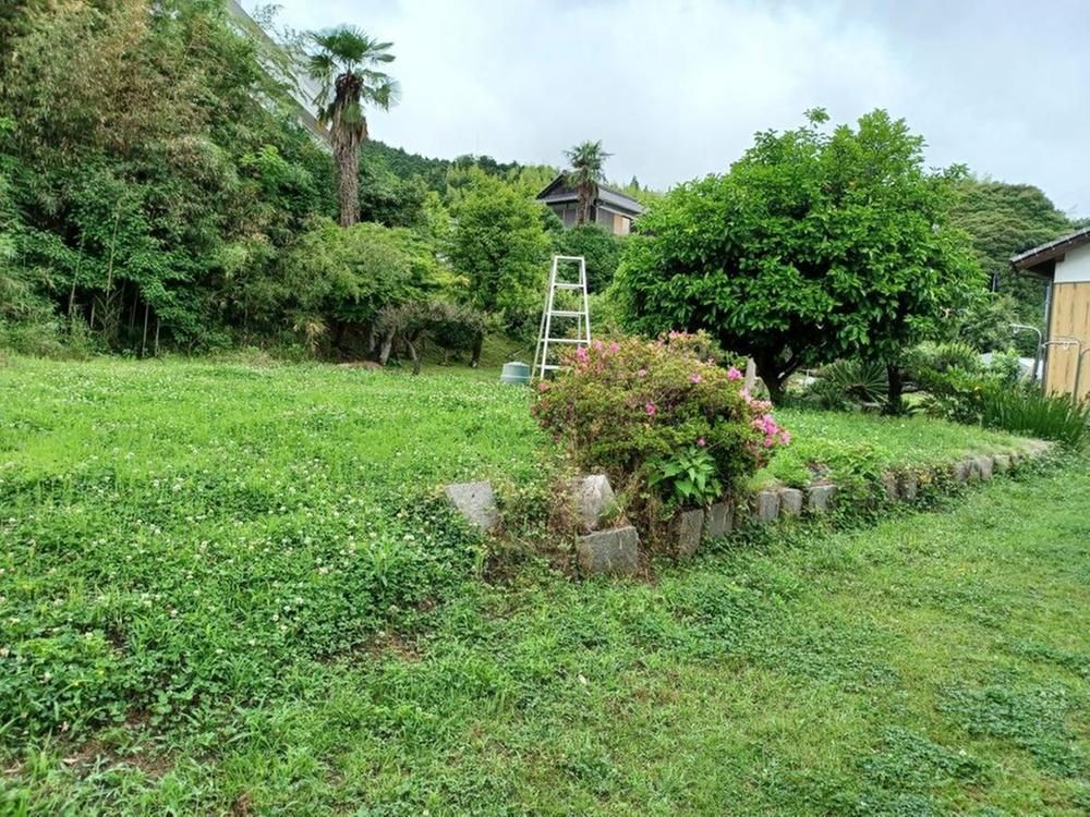 Large 1,132 sqm Land Parcel for Sale in Yanai, Yamaguchi - Thumbnail 3