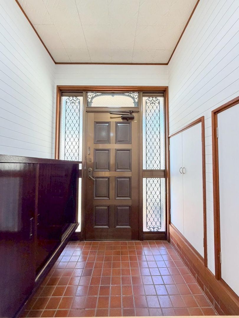 Renovated 4LDK House for Sale in Hachioji, Tokyo - Thumbnail 2