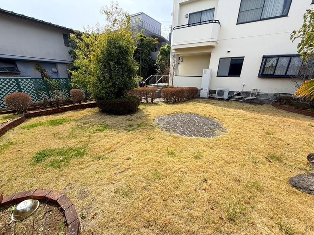 4LDK+S House for Sale in Odawara with Sea View - Thumbnail 4