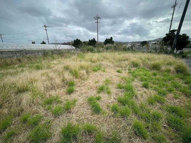 Land for Sale in Nakijin Village, Okinawa - 631 sqm - Thumbnail 2