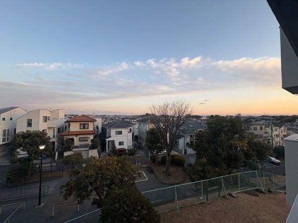 3DK Apartment for Sale in Totsuka, Yokohama - Thumbnail 4
