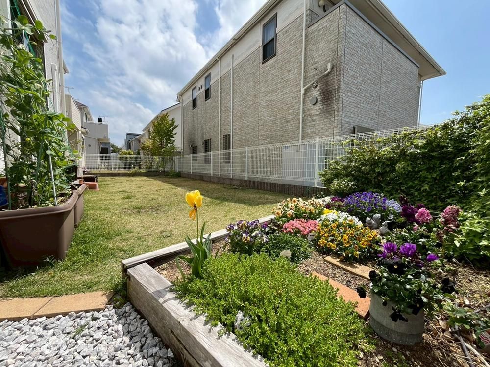 4LDK Ocean View House for Sale in Yokosuka, Kanagawa - Thumbnail 2