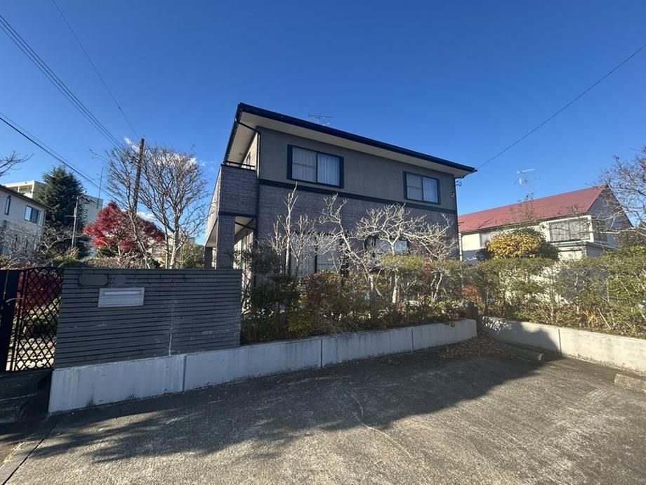 5LDK+S Detached House for Sale in Sendai's Taishaku Ward - Thumbnail 2