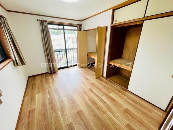 Spacious 6LDK House for Sale in Miyazaki City, Miyazaki Prefecture - Thumbnail 4