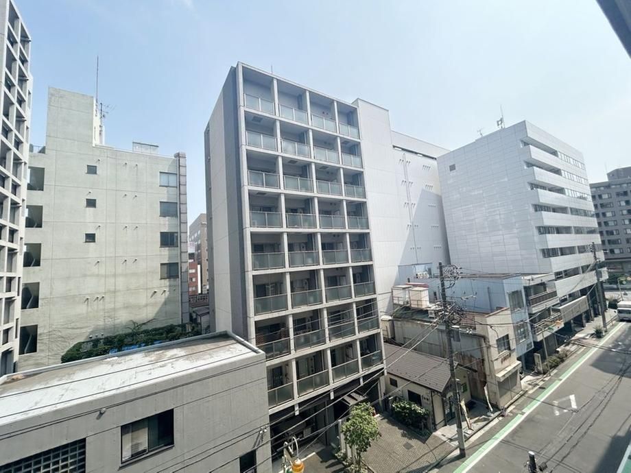 2LDK Apartment for Sale in Tsurumi, Yokohama - Thumbnail 2