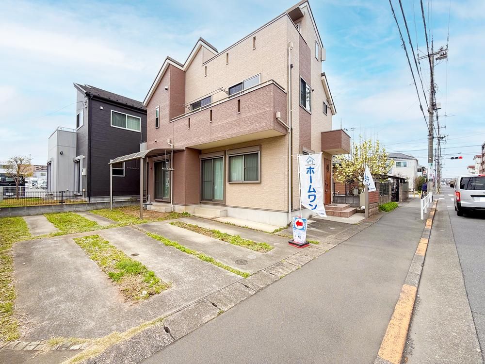 3LDK House for Sale in Hamura, Tokyo with Parking - Thumbnail 2