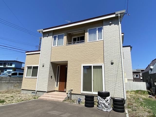 4LDK House for Sale in Hakodate, Hokkaido - 265.66 sqm Land - Thumbnail 4