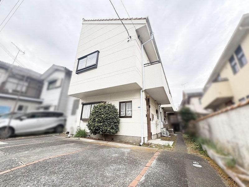 Terrace House for Sale in Hachioji, Tokyo - 2LDK+S - Thumbnail 3