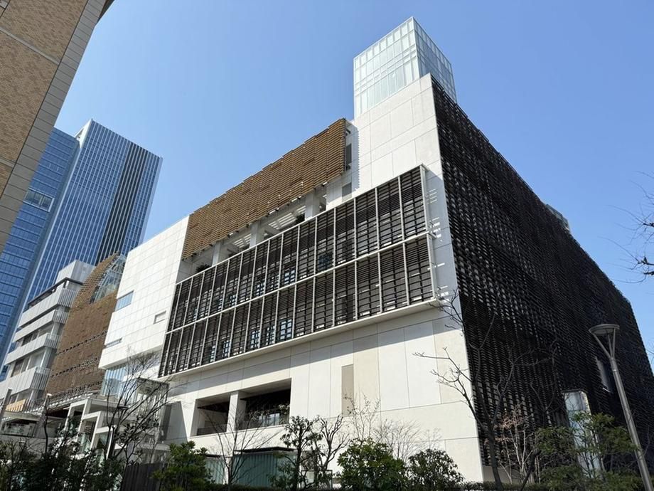 1LDK Apartment for Sale in Shibaura, Minato-ku, Tokyo - Thumbnail 3