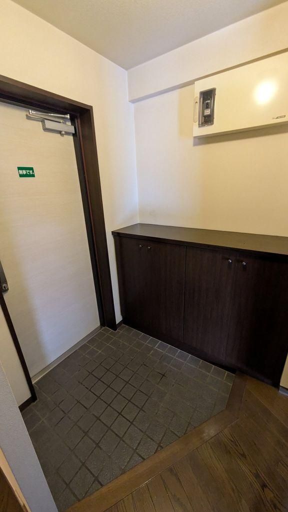 3LDK Apartment for Sale in Atsugi City, Kanagawa – 89.94m2 - Thumbnail 2