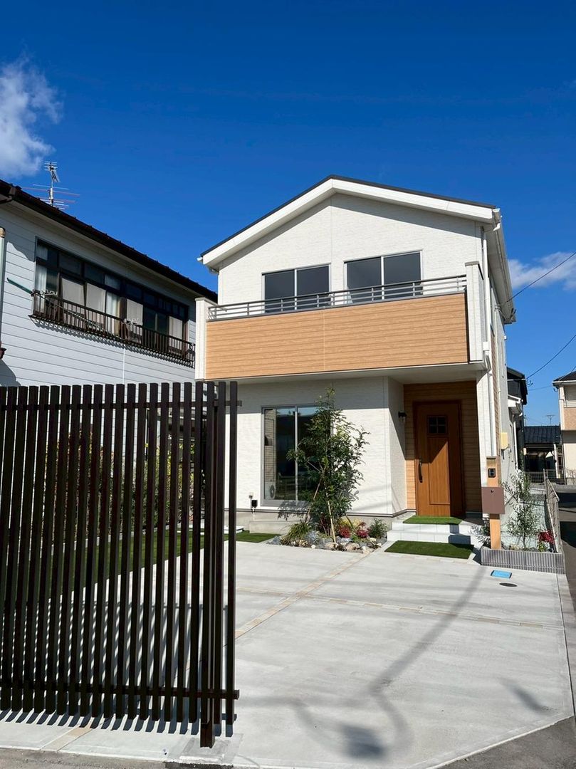 Renovated 4LDK House with Garden in Sendai's Taihaku Ward - Thumbnail 2