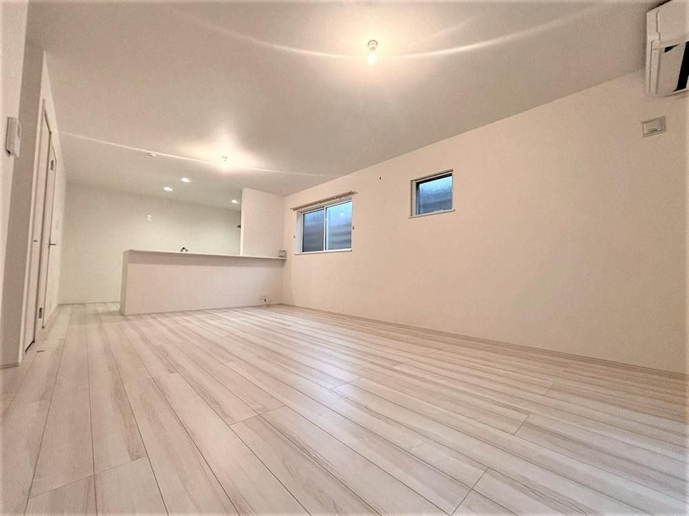 3LDK Detached House for Sale in Kita-ku, Saitama - Thumbnail 4
