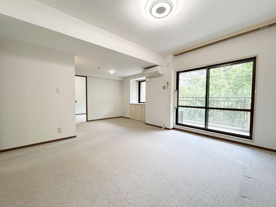 4LDK Apartment for Sale in Inage-ku, Chiba City - 95m² - Thumbnail 2
