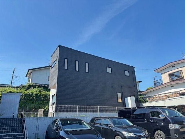 Modern 3LDK House with Parking in Aoba Ward, Sendai - Thumbnail 4